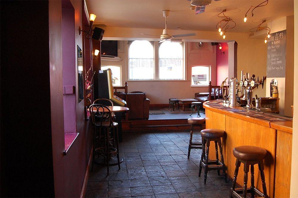 Eurobar & Hotel Oxford Dış mekan fotoğraf
