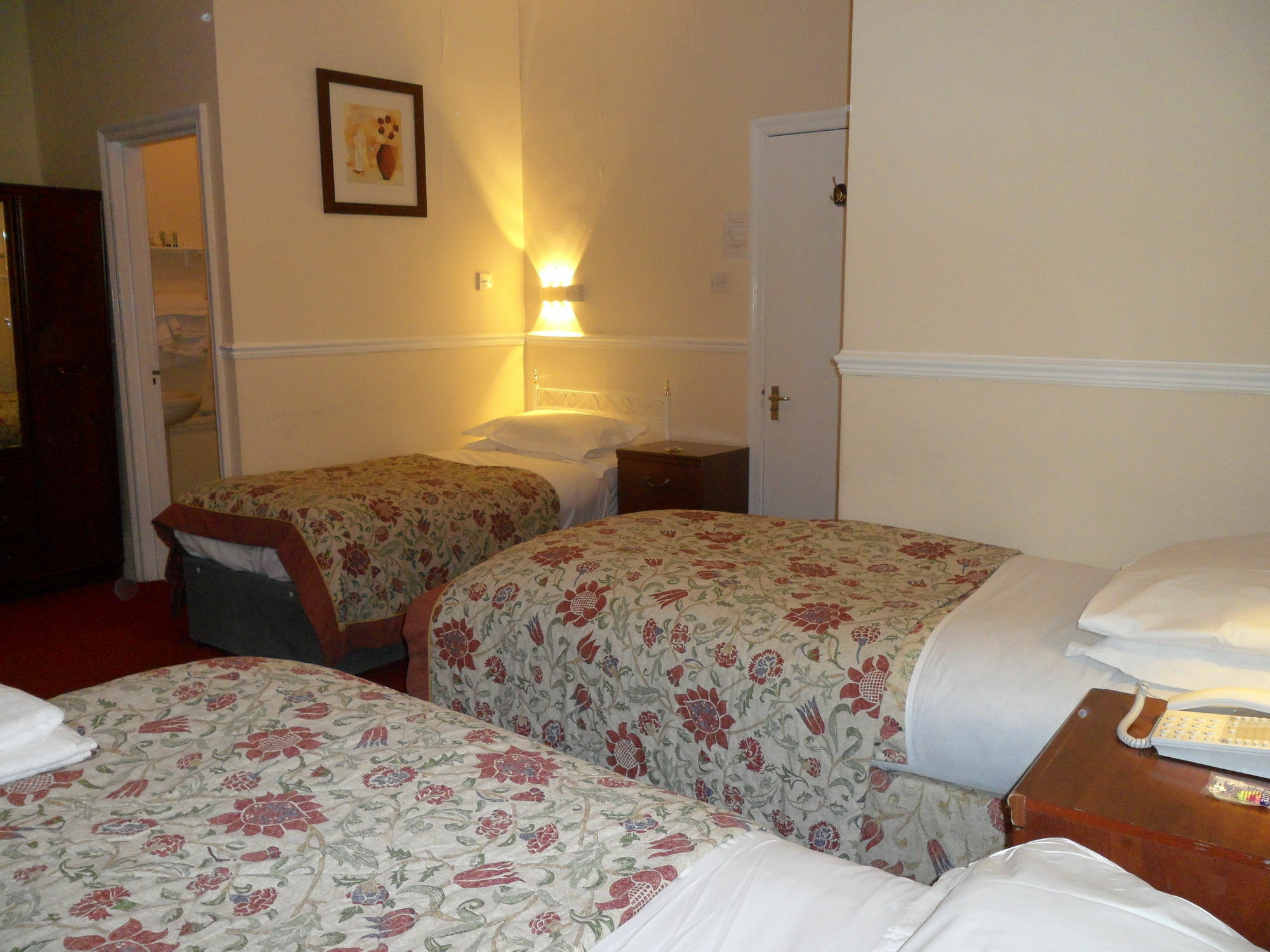 Eurobar & Hotel Oxford Dış mekan fotoğraf